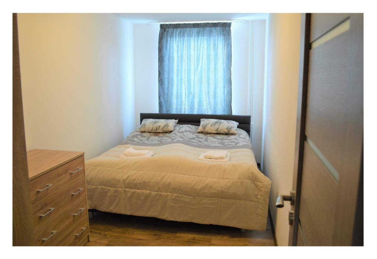 Sgl Apartments Lavickova Trenčín Kültér fotó