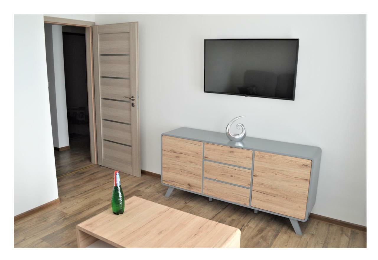 Sgl Apartments Lavickova Trenčín Kültér fotó